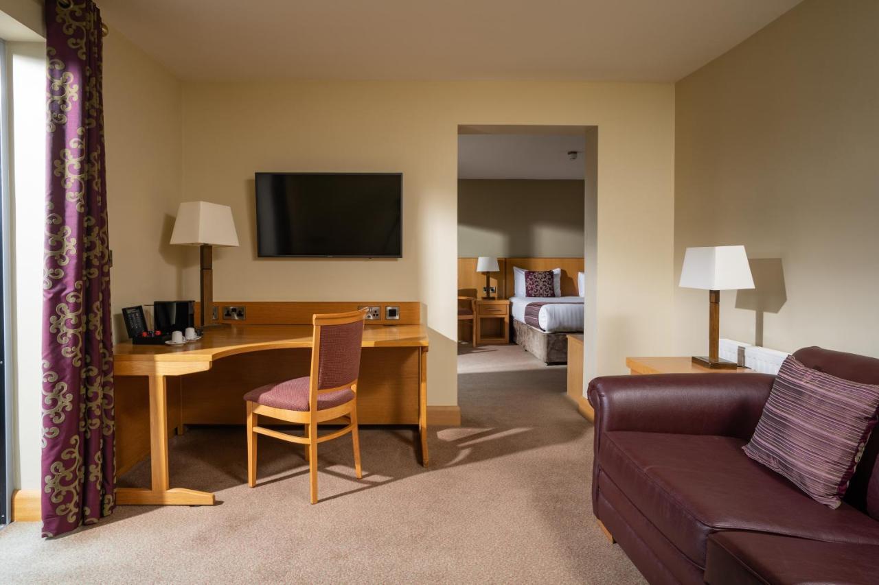 Belmore Court & Motel エニスキリン エクステリア 写真