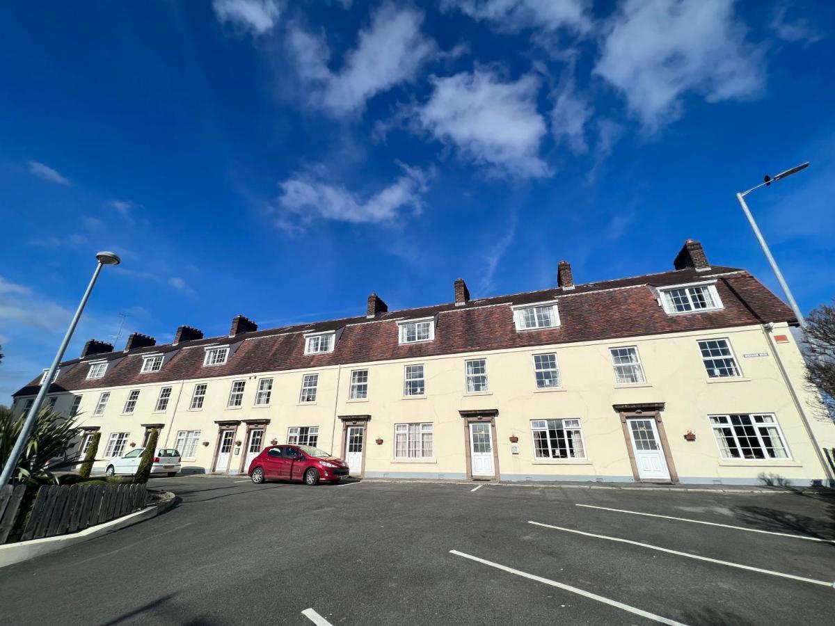 Belmore Court & Motel エニスキリン エクステリア 写真